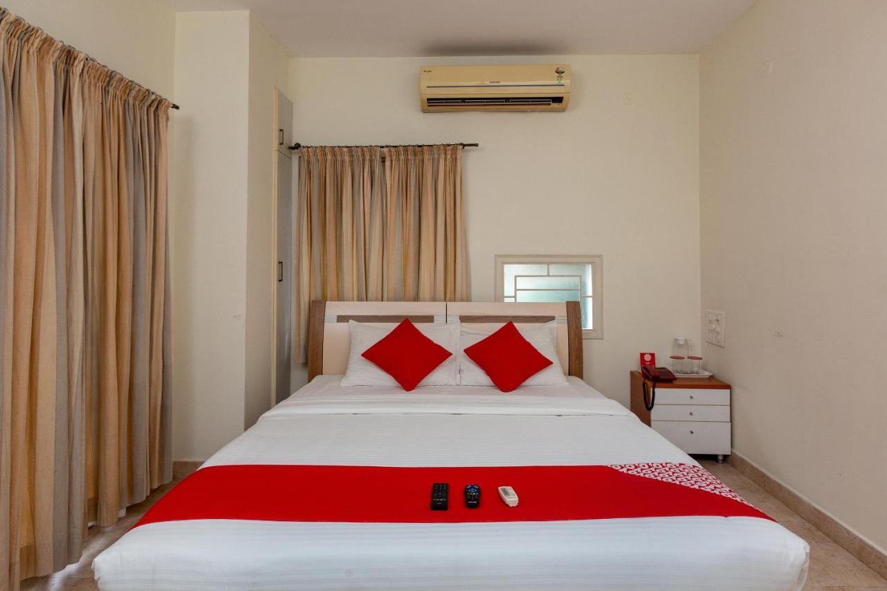 Oyo 23202 Cute Orange Service Apartments Csennai Kültér fotó